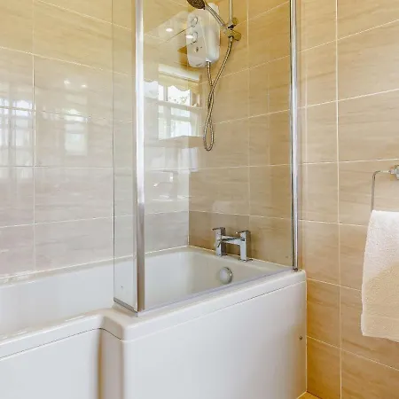 Apartment 2 Bed In Mullion Sowan