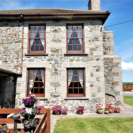 2 Bed In Mullion Sowan * Cury